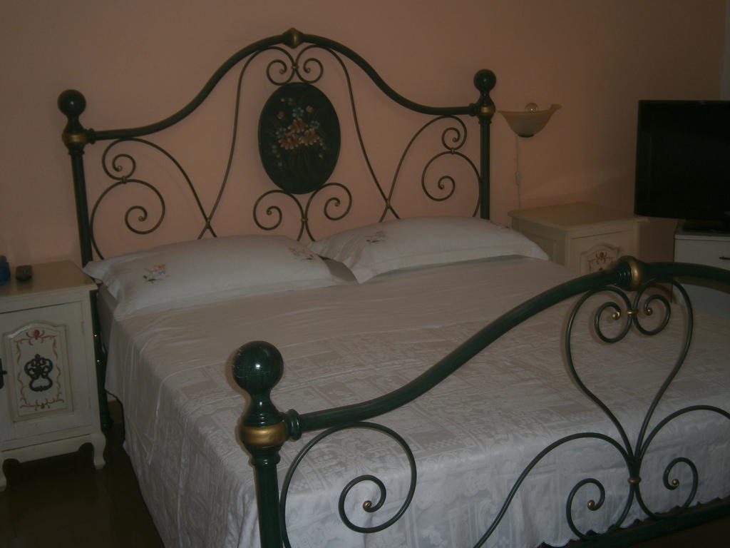 Pensione S. Antonio Ristorante Silvia Furci Siculo Bilik gambar