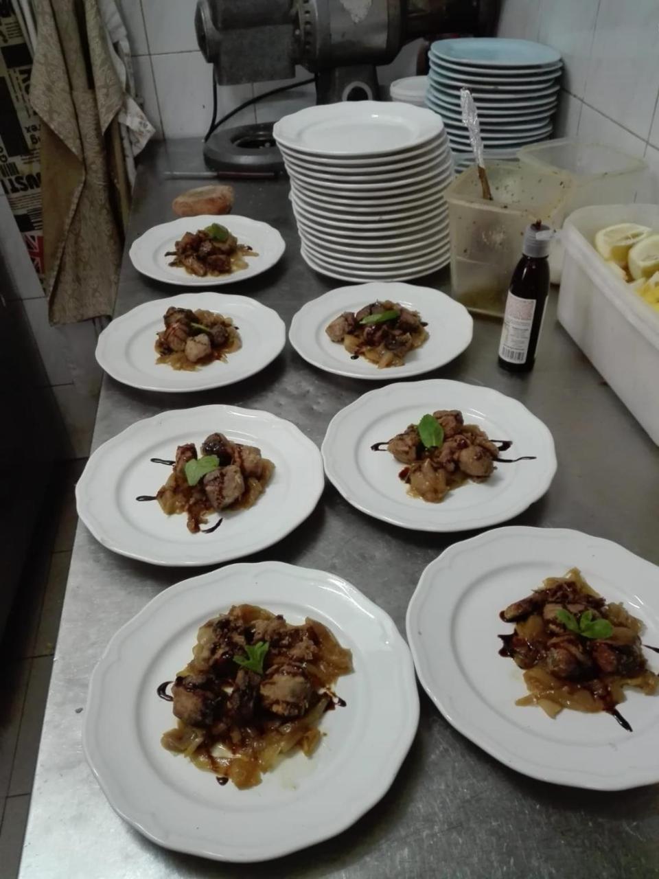 Pensione S. Antonio Ristorante Silvia Furci Siculo Luaran gambar